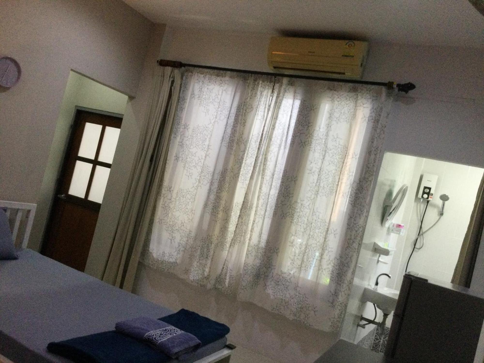 Ananas Samui Hostel Laem Set Beach Екстер'єр фото
